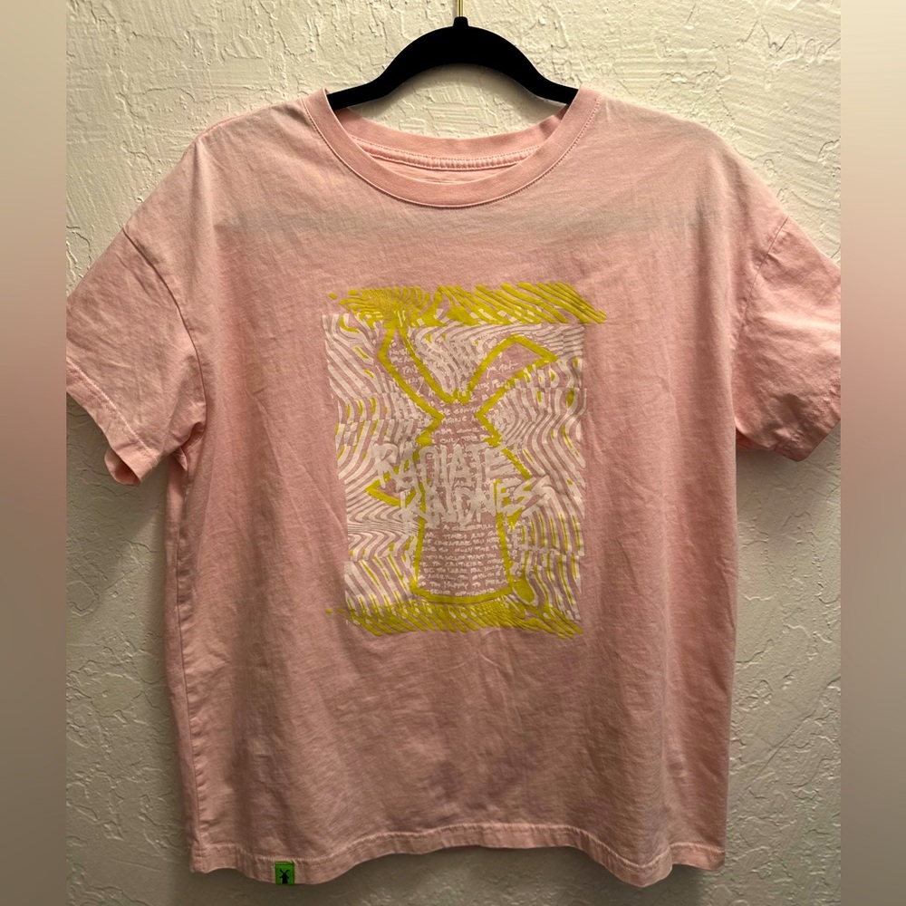 Women’s Large “Radiate Kindness” Pink Dutch Bros T-shirt w/ front design